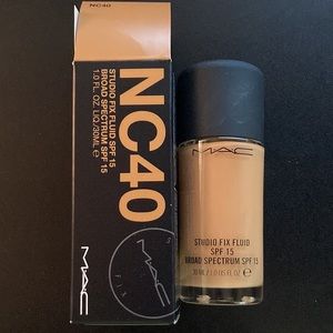 NEW MAC NC40 Studio Fix liquid foundation